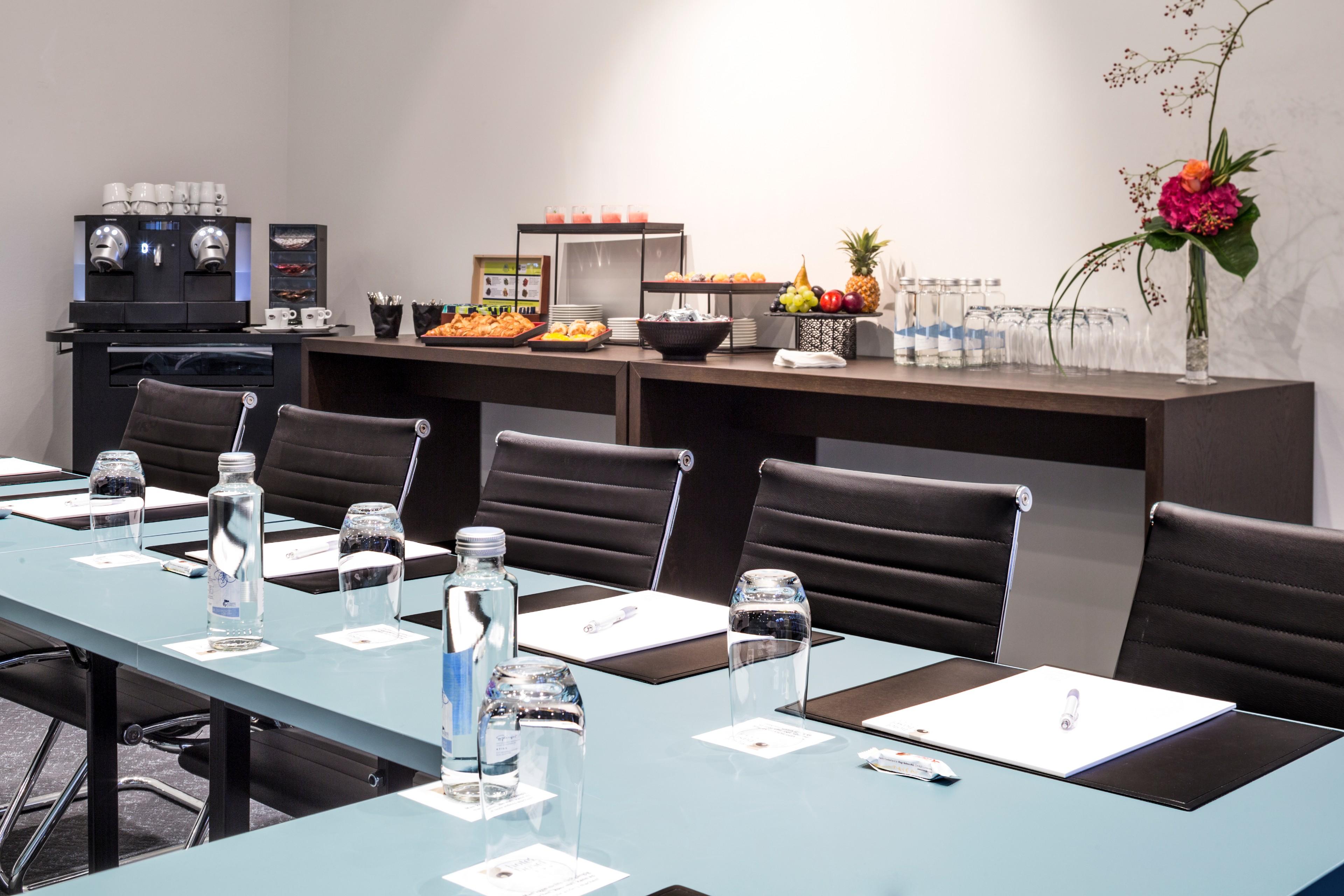 Hotel Basel - Da Wohnen, Wo Basel Lebt! Eksteriør billede